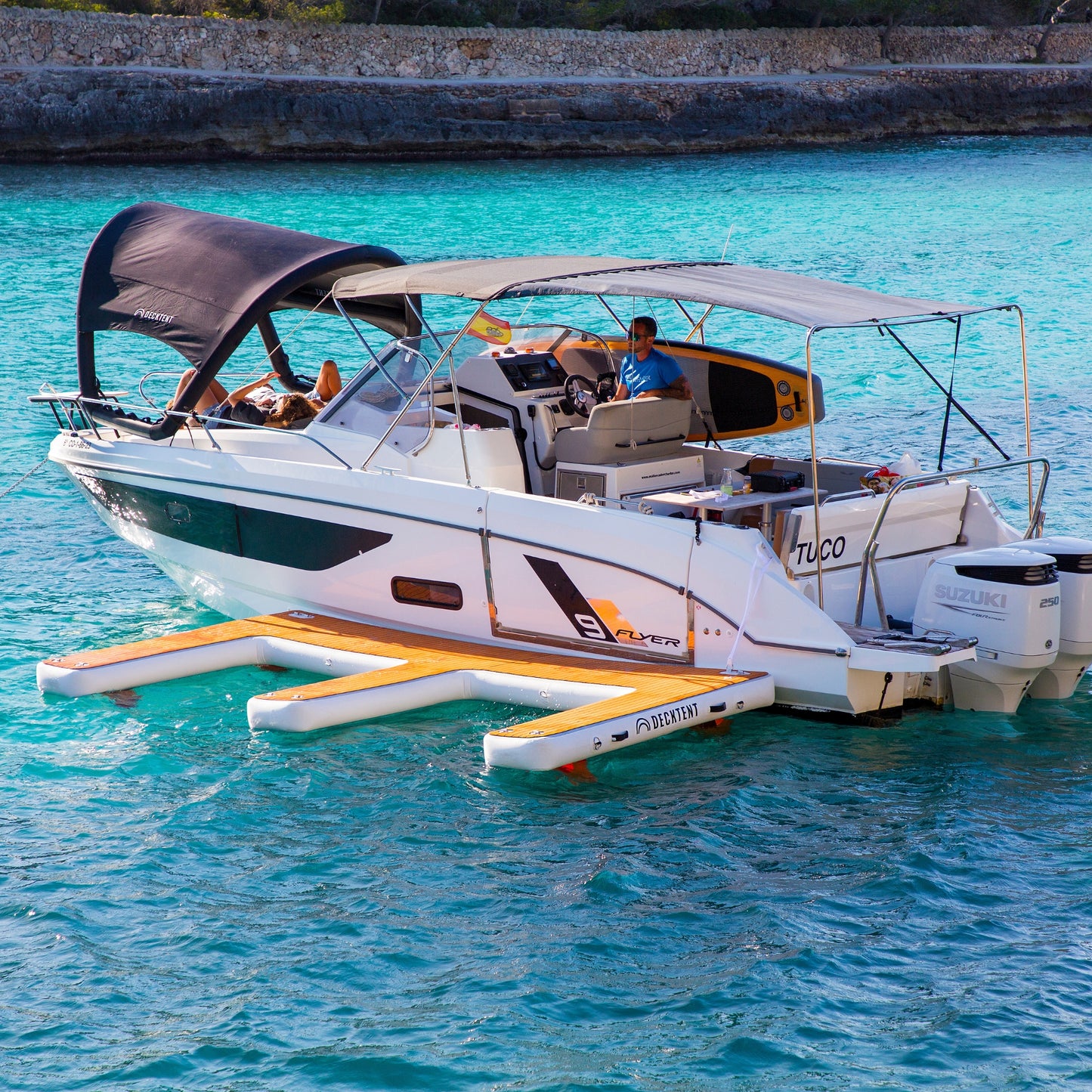 E-Dock 430 × 230 cm