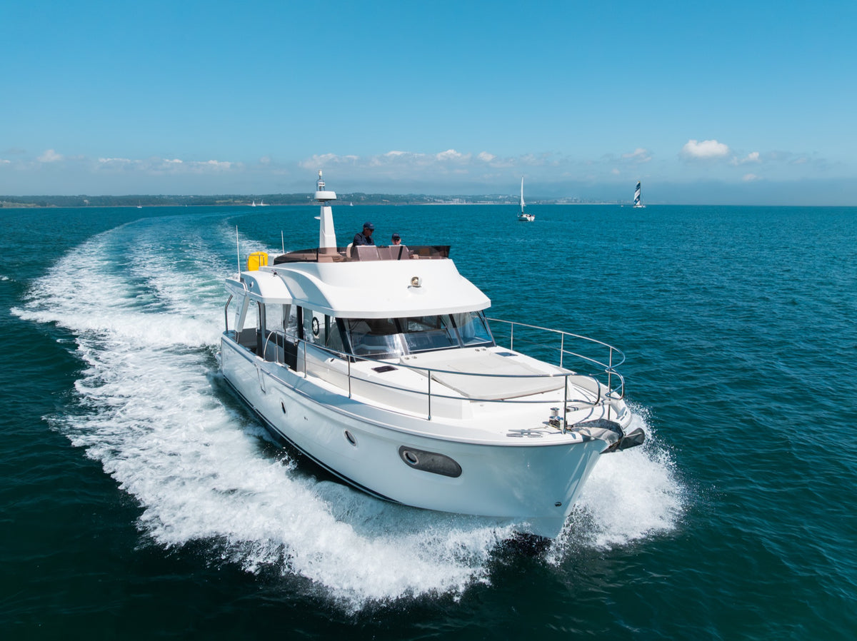 SEA.AI camera installed above the flybridge of a motor yacht underway